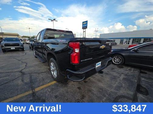 2022 Chevrolet Silverado 1500 Custom