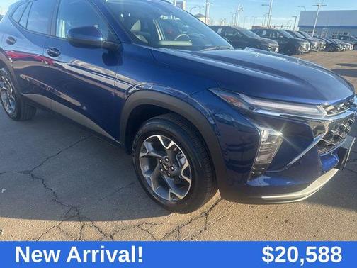 2024 Chevrolet Trax LT