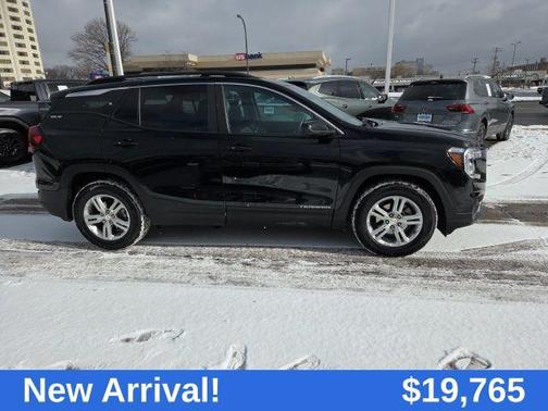 2022 GMC Terrain SLE