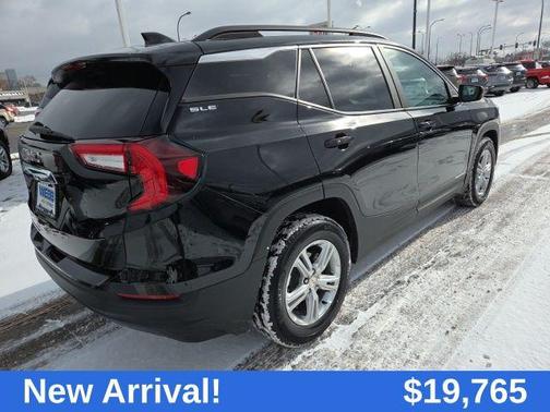 2022 GMC Terrain SLE