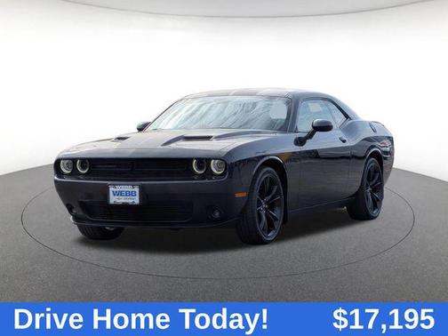 Maximum Steel Metallic Clearcoat 2017 Dodge Challenger SXT