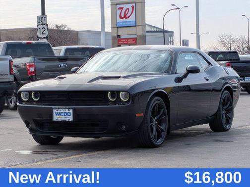 2017 Dodge Challenger SXT