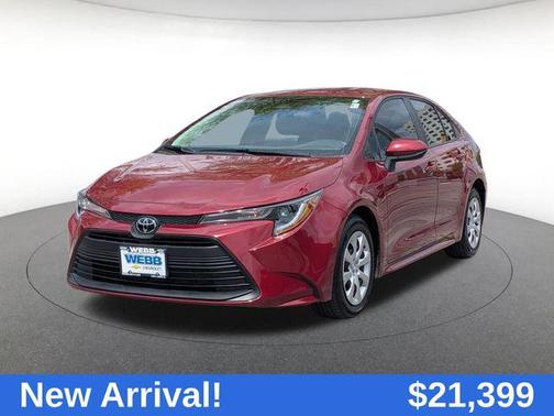 Ruby Flare Pearl 2025 Toyota Corolla LE