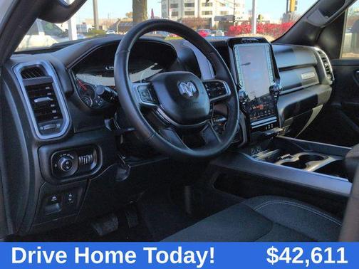 2025 RAM 1500 Big Horn/Lone Star