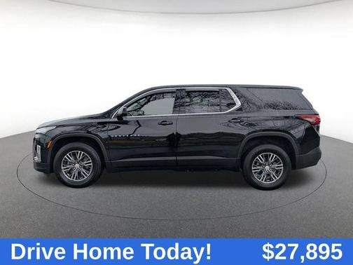 Mosaic Black Metallic 2023 Chevrolet Traverse LS