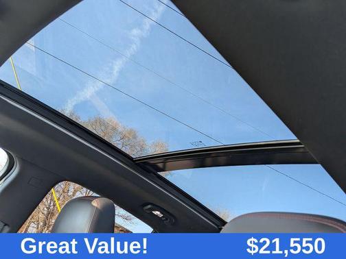 Silver Ice Metallic 2022 Chevrolet Equinox FWD RS