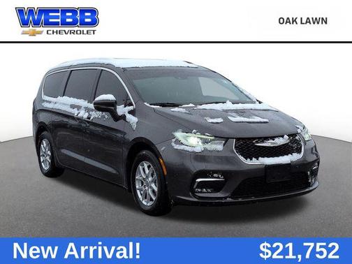 2022 Chrysler Pacifica Touring L