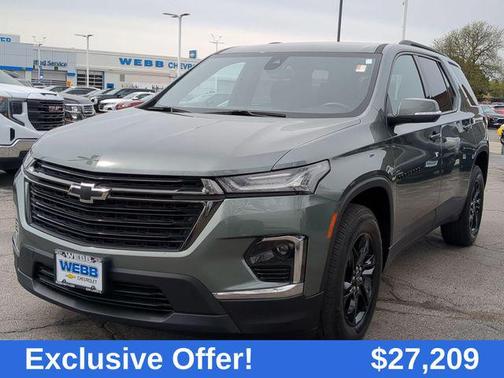 2022 Chevrolet Traverse LT Cloth