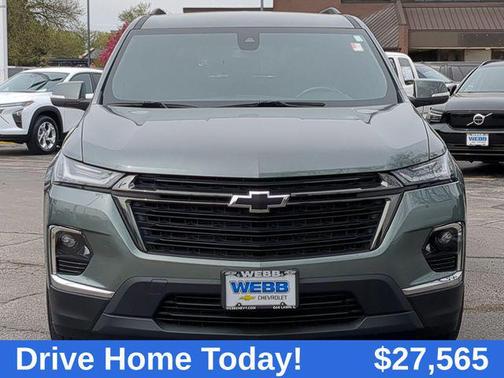 2022 Chevrolet Traverse LT Cloth