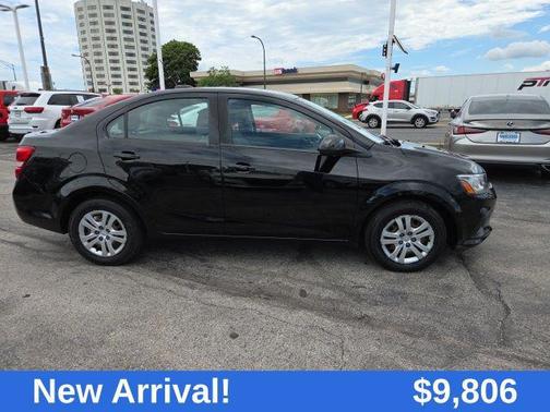 2018 Chevrolet Sonic LS