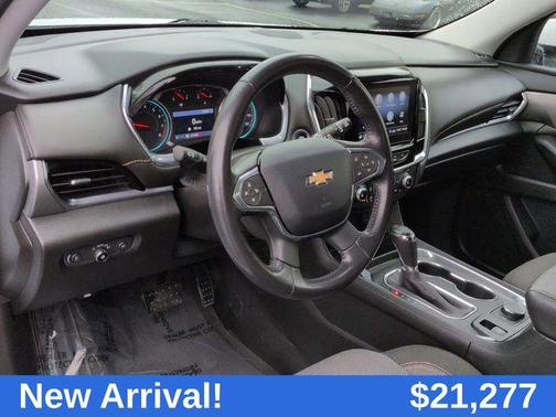 2020 Chevrolet Traverse LT Cloth