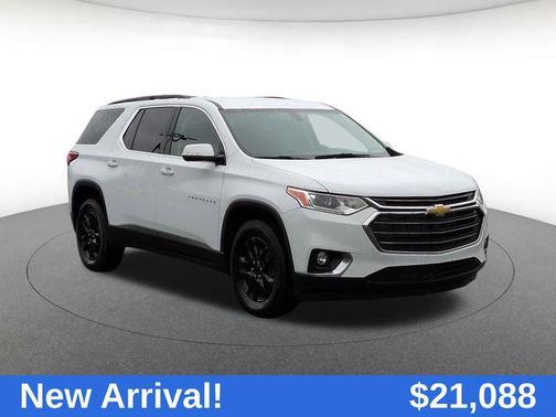 2020 Chevrolet Traverse LT Cloth