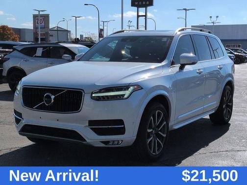2018 Volvo XC90 T5 Momentum