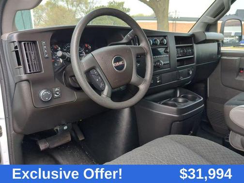 2023 GMC Savana 2500 Work Van