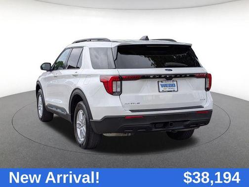 Star White Metallic Tri-Coat 2025 Ford Explorer Active