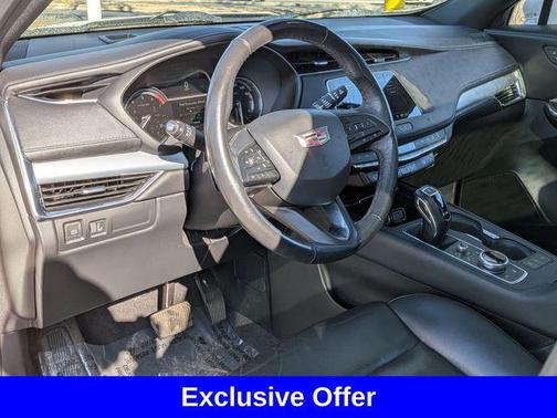 Crystal White Tricoat 2019 Cadillac XT4 Premium Luxury