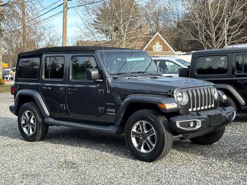 2018 Jeep Wrangler Unlimited Sahara