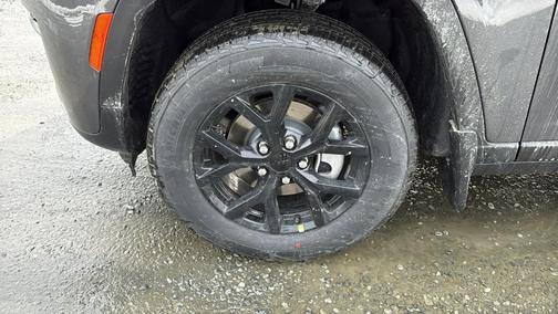 2026 Jeep Grand Cherokee Laredo