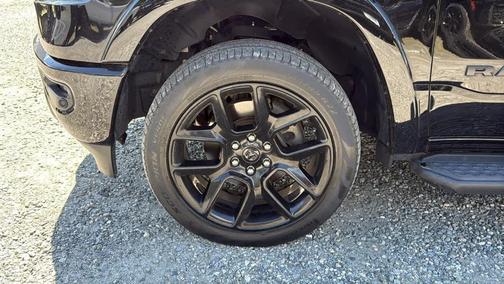 Diamond Black 2022 RAM 1500 Laramie