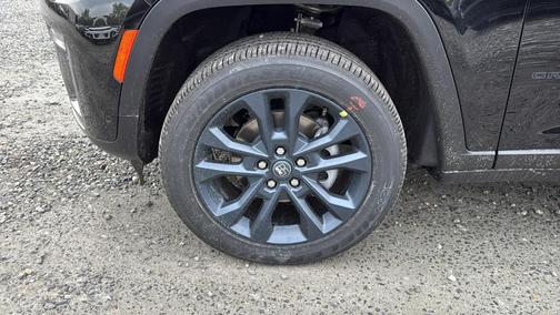 Diamond Black 2026 Jeep Grand Cherokee 85TH ANNIVERSARY EDITION