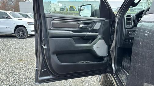 Granite Crystal Clearcoat Metallic 2026 RAM 1500 Laramie