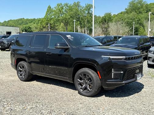 Gloss Black 2026 Jeep Grand Wagoneer Limited