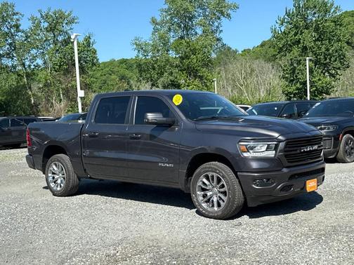 Granite Crystal Clearcoat Metallic 2023 RAM 1500 Laramie