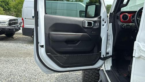 Bright White Clearcoat 2021 Jeep Wrangler Unlimited Rubicon
