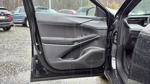 Diamond Black 2026 Jeep Cherokee Laredo