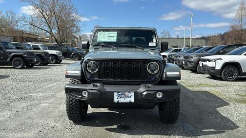 Anvil Clearcoat 2026 Jeep Gladiator Sport