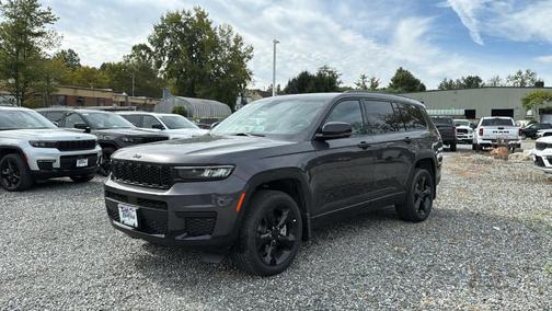 2025 Jeep Grand Cherokee L Laredo
