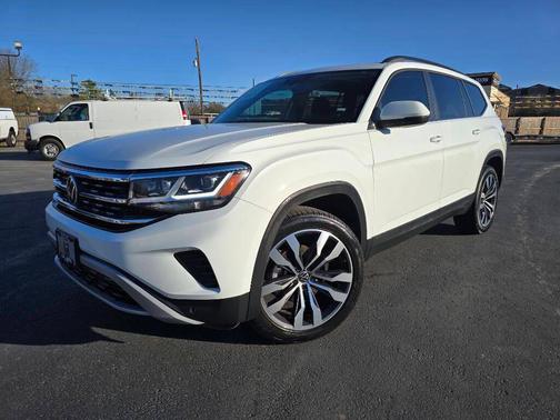 2022 Volkswagen Atlas 3.6L SE w/Technology
