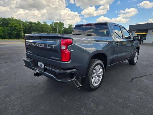 2020 Chevrolet Silverado 1500 Custom