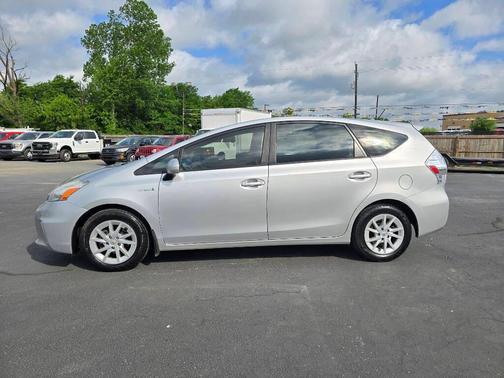 2013 Toyota Prius v Two