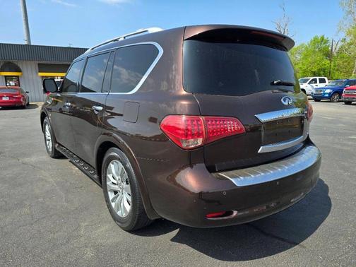 2017 INFINITI QX80 Base