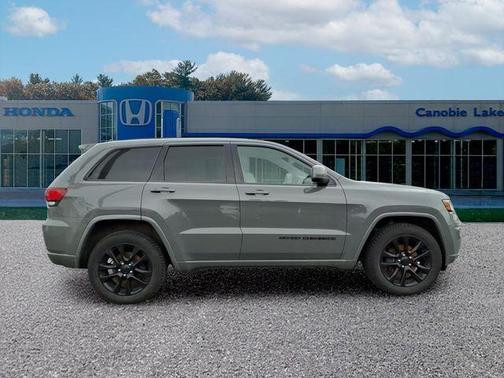 2019 Jeep Grand Cherokee Altitude