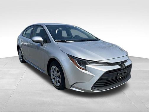 Classic Silver Metallic 2023 Toyota Corolla LE