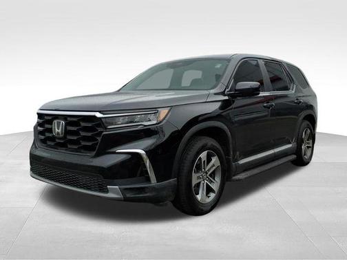 Black 2025 Honda Pilot EX-L