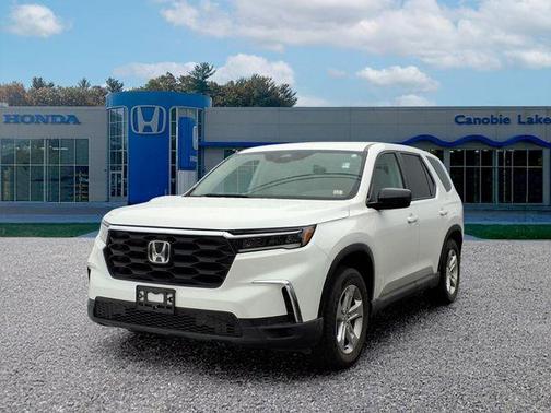 2023 Honda Pilot LX