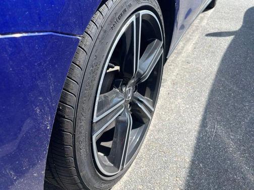Still Night Pearl 2025 Honda Accord Hybrid Sport