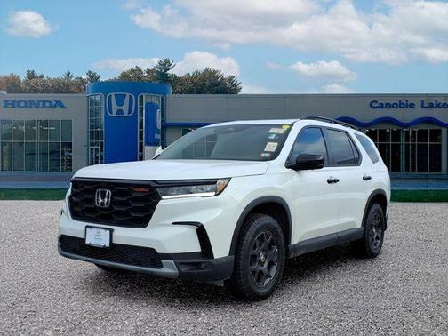 2024 Honda Pilot TrailSport