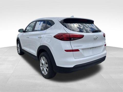 Cream White Pearl 2020 Hyundai TUCSON SE