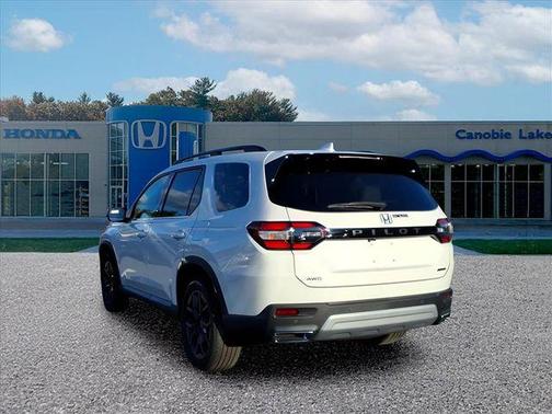 2025 Honda Pilot Touring+