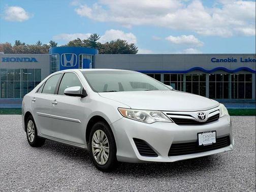 2014 Toyota Camry LE