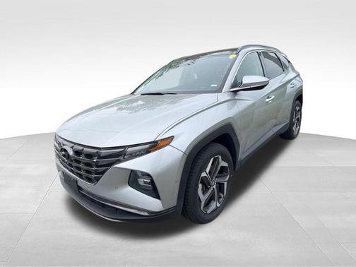 Shimmering Silver 2024 Hyundai TUCSON Limited