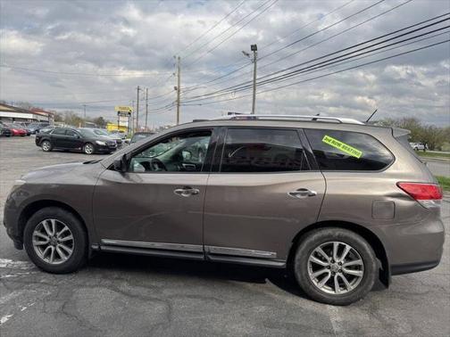 2013 Nissan Pathfinder SL