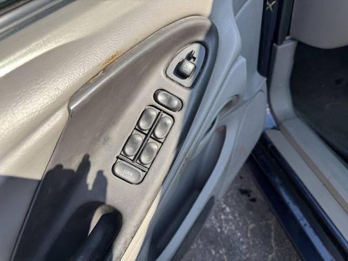 2001 Ford Mustang Base