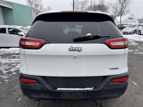 2018 Jeep Cherokee Latitude Plus