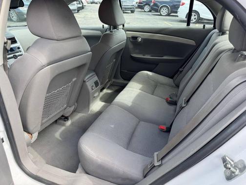 2012 Chevrolet Malibu 1LT