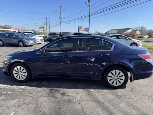 2009 Honda Accord LX 4dr Sedan 5A